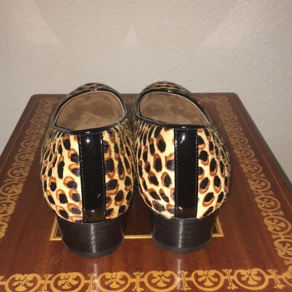 NWOB Sofft  9.5 Leopard Print Fur Flats - Picture 2 of 7